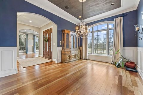 Tiny photo for 6209 Whiteoak Drive, McHenry, IL 60050 (MLS # 12516532)