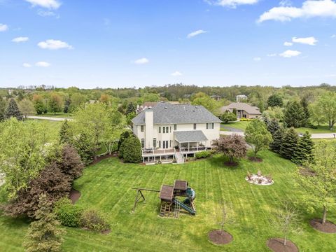 Tiny photo for 6209 Whiteoak Drive, McHenry, IL 60050 (MLS # 12516532)