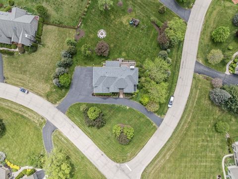 Tiny photo for 6209 Whiteoak Drive, McHenry, IL 60050 (MLS # 12516532)