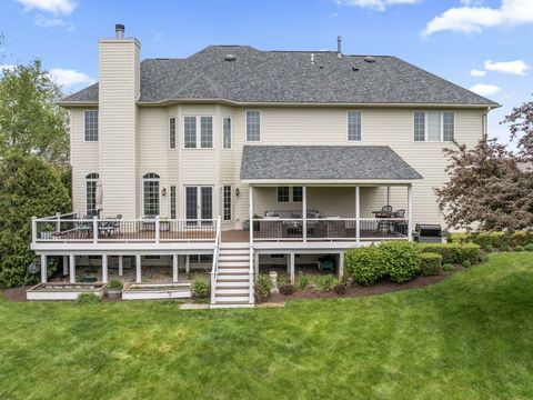 Tiny photo for 6209 Whiteoak Drive, McHenry, IL 60050 (MLS # 12516532)