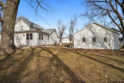 Tiny photo for 429 W Owsley Street, Chenoa, IL 61726 (MLS # 12563965)