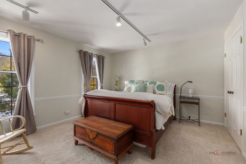 Tiny photo for 501 Rockefeller Road, Lake Forest, IL 60045 (MLS # 12508882)