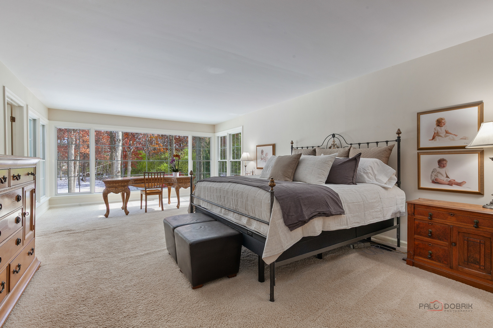 Lake Forest, Illinois 60045, United States, 5 Bedrooms Bedrooms, ,5 BathroomsBathrooms,Residential,Active,242520