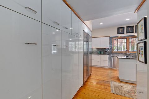 Tiny photo for 501 Rockefeller Road, Lake Forest, IL 60045 (MLS # 12508882)