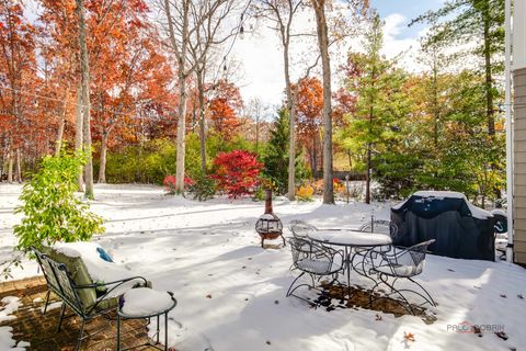 Tiny photo for 501 Rockefeller Road, Lake Forest, IL 60045 (MLS # 12508882)