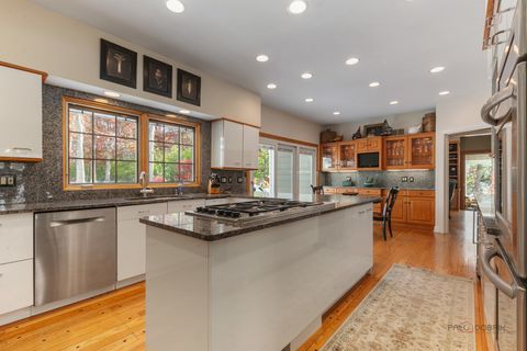 Tiny photo for 501 Rockefeller Road, Lake Forest, IL 60045 (MLS # 12508882)