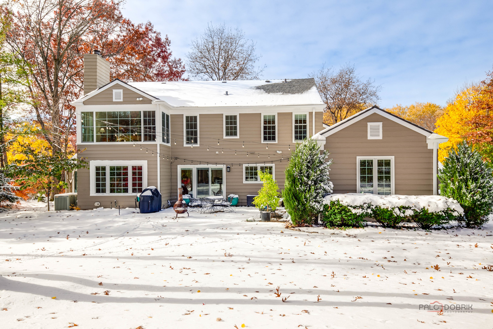 Lake Forest, Illinois 60045, United States, 5 Bedrooms Bedrooms, ,5 BathroomsBathrooms,Residential,Active,242520