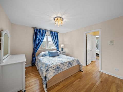 Tiny photo for 1437 Sunset Ridge Road, Glenview, IL 60025 (MLS # 12540093)