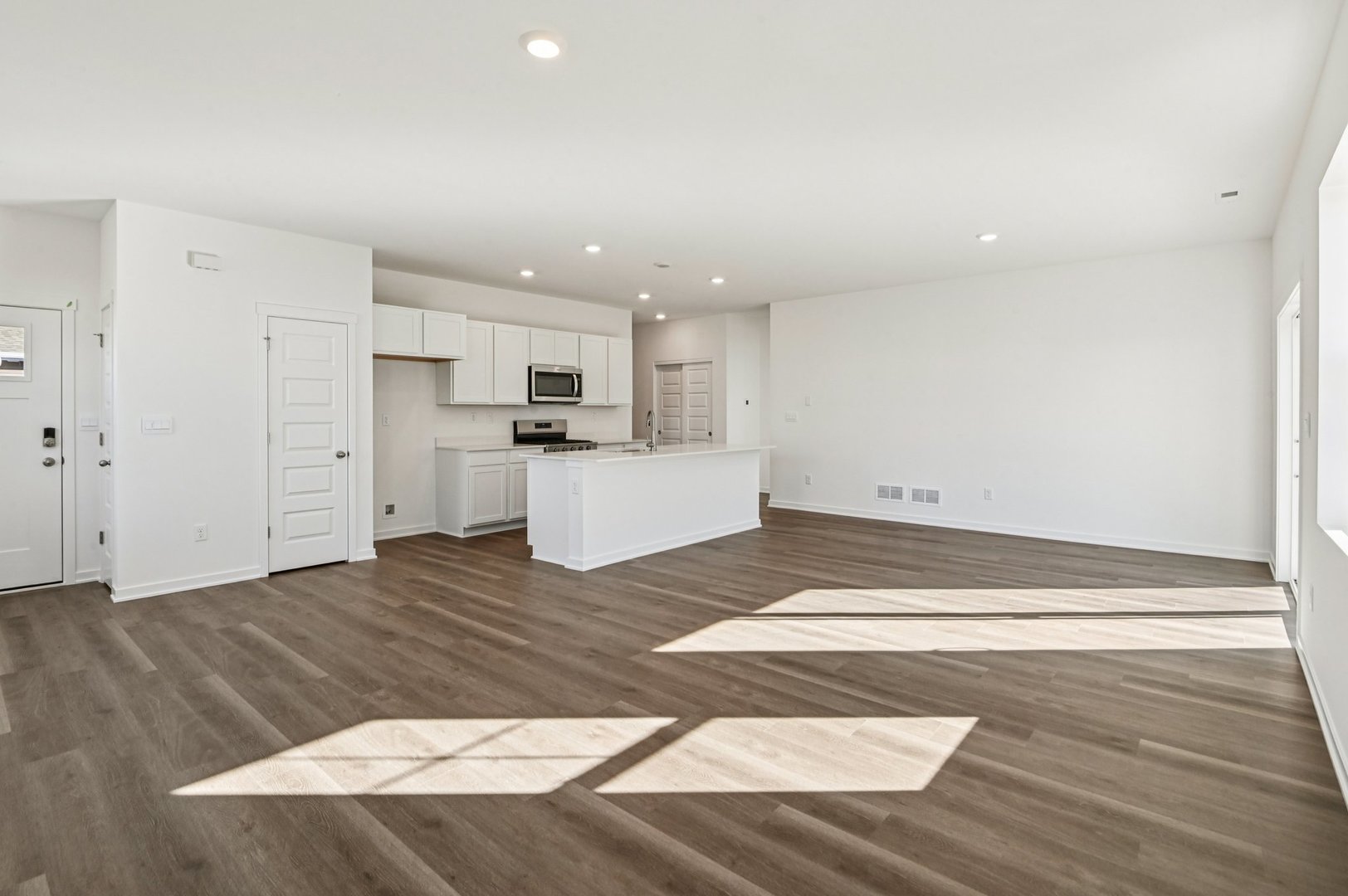 2435 Glacier Street