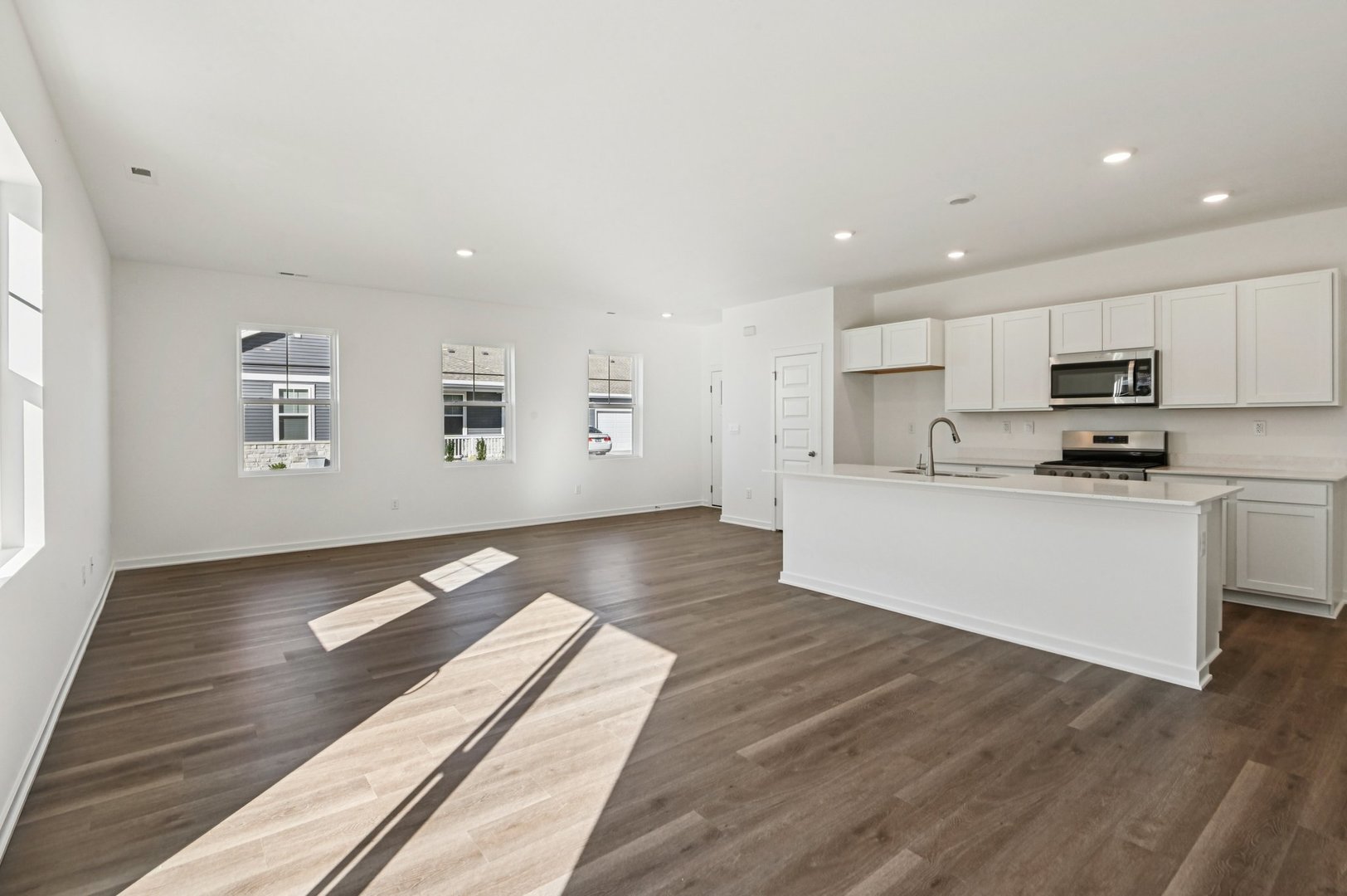 2435 Glacier Street