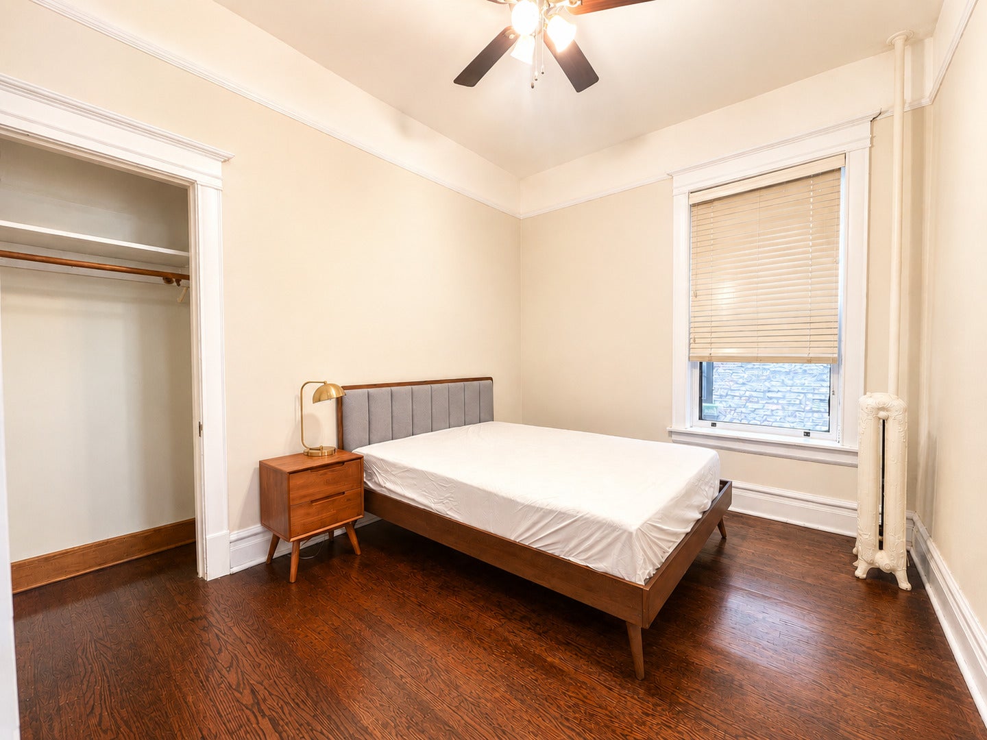 1359 E 57th Street 1