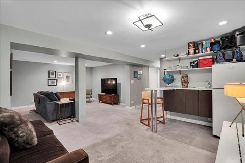 Tiny photo for 1331 W Granville Avenue, Chicago, IL 60660 (MLS # 12353172)