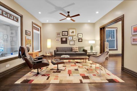 Tiny photo for 1331 W Granville Avenue, Chicago, IL 60660 (MLS # 12353172)