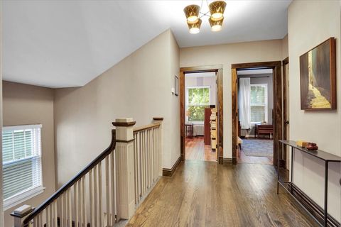 Tiny photo for 1331 W Granville Avenue, Chicago, IL 60660 (MLS # 12353172)