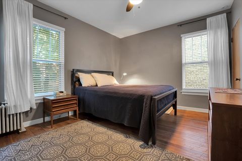 Tiny photo for 1331 W Granville Avenue, Chicago, IL 60660 (MLS # 12353172)