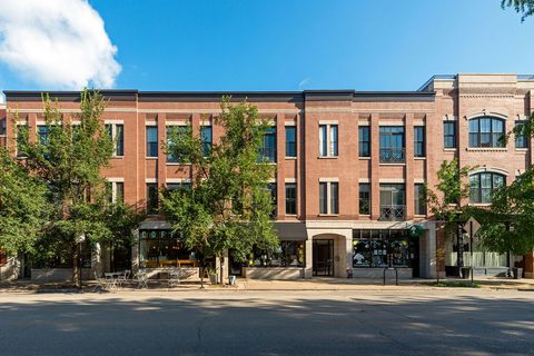 Photo of 2142 W Roscoe Street #3D, Chicago, IL 60618 (MLS # 12517610)