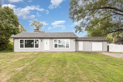 Photo of 1953 Lakewood Drive, Wilmington, IL 60481 (MLS # 12420364)