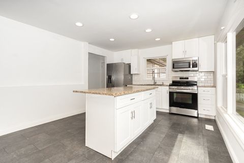 Tiny photo for 1953 Lakewood Drive, Wilmington, IL 60481 (MLS # 12420364)