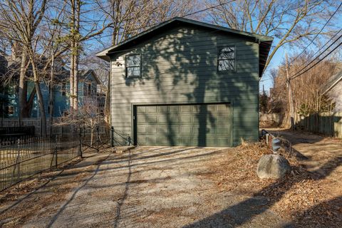 Tiny photo for 326 S 2nd Street, Rockford, IL 61104 (MLS # 12588302)