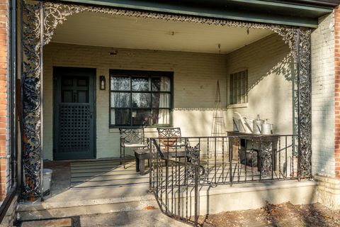 Tiny photo for 326 S 2nd Street, Rockford, IL 61104 (MLS # 12588302)