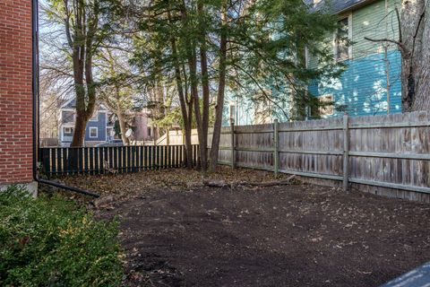 Tiny photo for 326 S 2nd Street, Rockford, IL 61104 (MLS # 12588302)