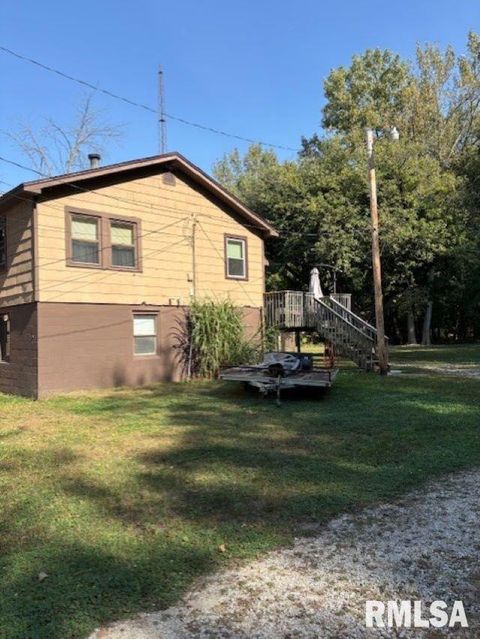 Tiny photo for 328 Island Ave Avenue, East Moline, IL 61244 (MLS # QC4268104)