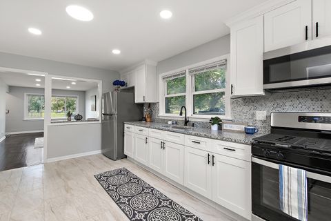 Tiny photo for 1051 Burnham Avenue, Calumet City, IL 60409 (MLS # 12459133)