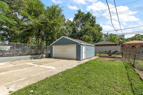 Tiny photo for 1051 Burnham Avenue, Calumet City, IL 60409 (MLS # 12459133)