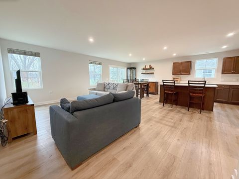 Tiny photo for 2646 Kellogg Court, Yorkville, IL 60560 (MLS # 12612351)