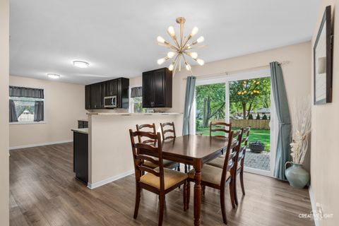 Tiny photo for 123 Terry Drive, Sugar Grove, IL 60554 (MLS # 12485473)