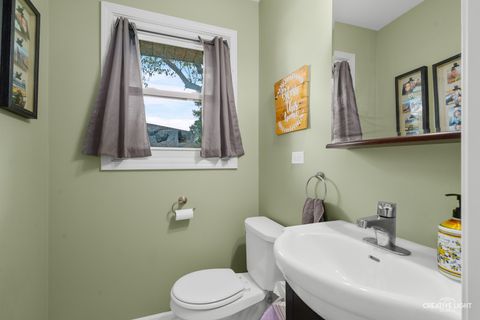 Tiny photo for 123 Terry Drive, Sugar Grove, IL 60554 (MLS # 12485473)