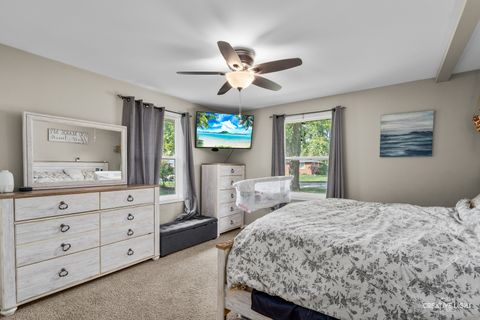 Tiny photo for 123 Terry Drive, Sugar Grove, IL 60554 (MLS # 12485473)