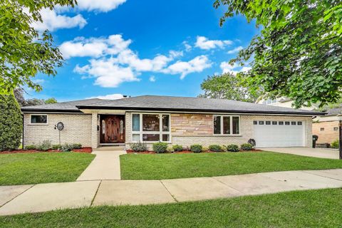 835 TOMAWADEE Lane Park Ridge IL 60068