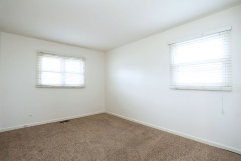 Tiny photo for 230 Princeton Street, Hoffman Estates, IL 60169 (MLS # 12590682)