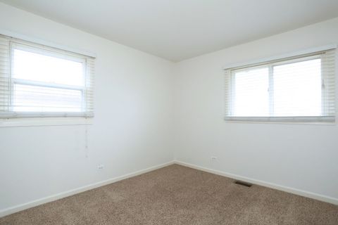 Tiny photo for 230 Princeton Street, Hoffman Estates, IL 60169 (MLS # 12590682)