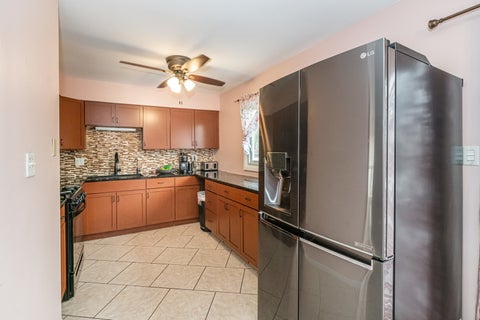 Tiny photo for 810 Oakton Avenue, Romeoville, IL 60446 (MLS # 12693568)