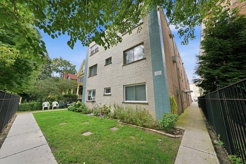 Tiny photo for 4746 N Paulina Street #1E, Chicago, IL 60640 (MLS # 12725099)