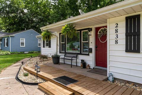 Photo of 2838 38th Avenue, Rock Island, IL 61201 (MLS # 12688854)