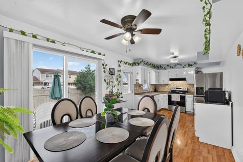 Tiny photo for 231 Lafayette Street, Wood Dale, IL 60191 (MLS # 12679085)