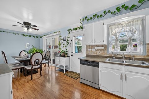 Tiny photo for 231 Lafayette Street, Wood Dale, IL 60191 (MLS # 12679085)