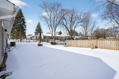 Tiny photo for 1345 Laurie Lane, Hanover Park, IL 60133 (MLS # 12556862)