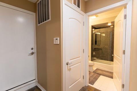 Tiny photo for 1125 W Monroe Street, Chicago, IL 60607 (MLS # 12609422)