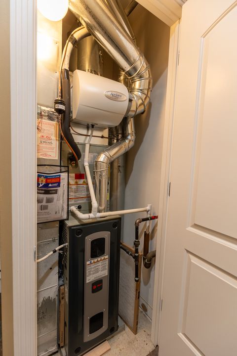 Tiny photo for 1125 W Monroe Street, Chicago, IL 60607 (MLS # 12609422)