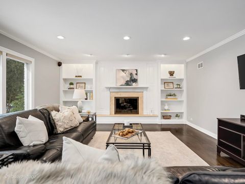 Tiny photo for 2S630 AVENUE CHATEAUX EAST, Oak Brook, IL 60523 (MLS # 12573599)