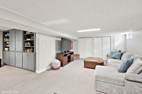 Tiny photo for 2S630 AVENUE CHATEAUX EAST, Oak Brook, IL 60523 (MLS # 12573599)