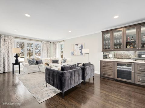 Tiny photo for 2S630 AVENUE CHATEAUX EAST, Oak Brook, IL 60523 (MLS # 12573599)