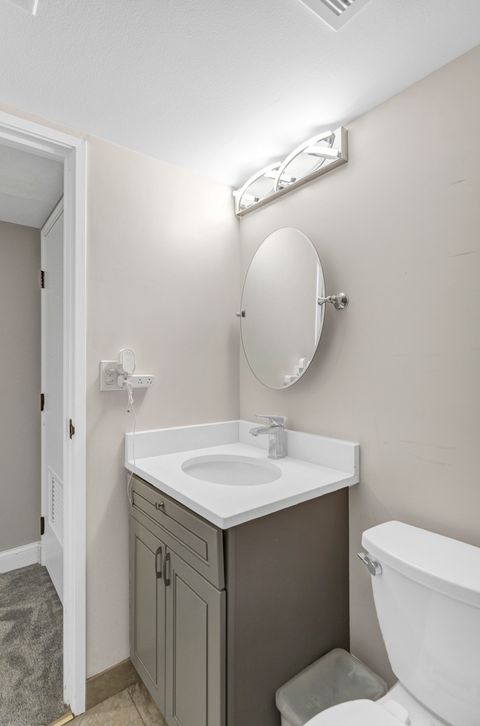Tiny photo for 8025 Woodglen Lane #309, Downers Grove, IL 60516 (MLS # 12549427)