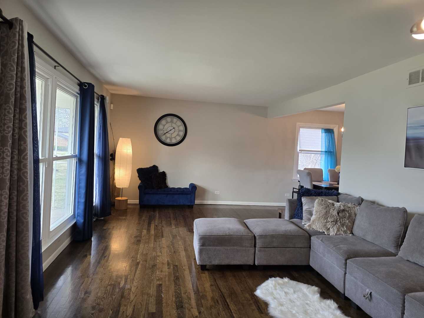 3006 Buttonwood Walk
