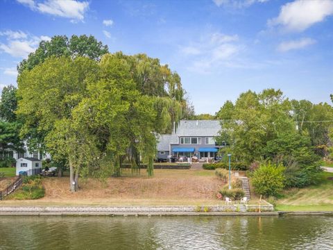 Tiny photo for 1953 Harlem Boulevard, Rockford, IL 61103 (MLS # 12490513)