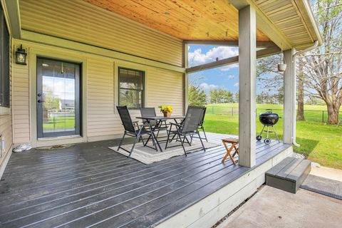 Tiny photo for 502 S Jeffery Drive, Mahomet, IL 61853 (MLS # 12612431)